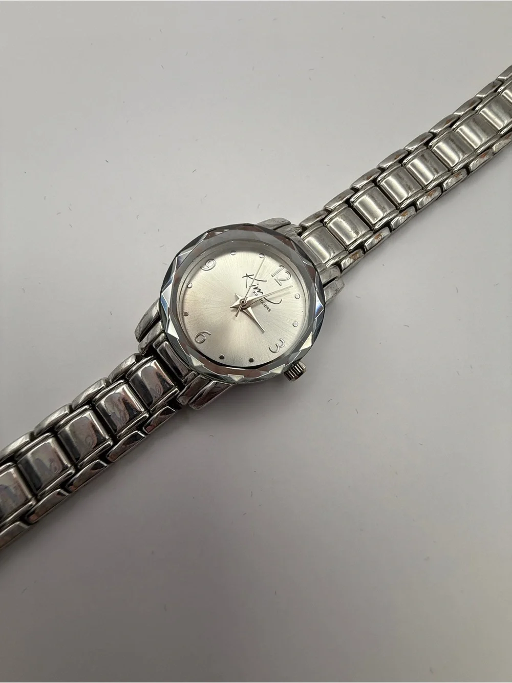 Kim Rogers - Silver‑Tone Watch - Faceted Bezel - New Battery